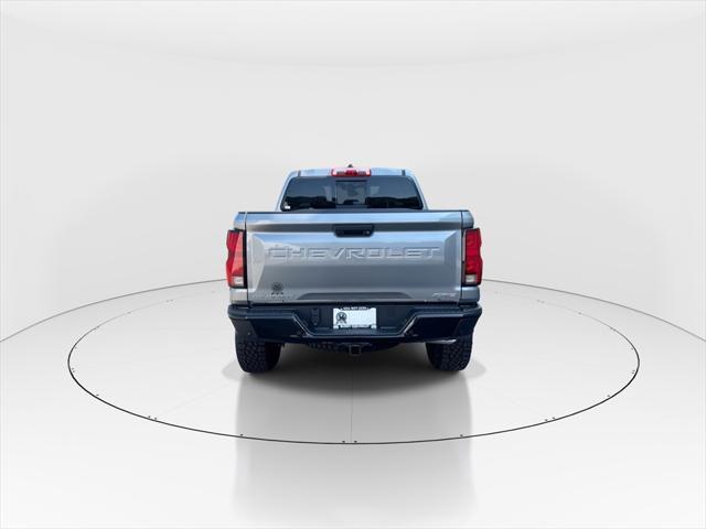Photo of 2025 Sterling Gray Metallic Chevrolet Colorado