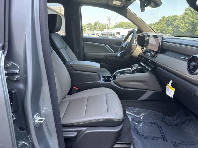 Photo of 2025 Sterling Gray Metallic Chevrolet Colorado