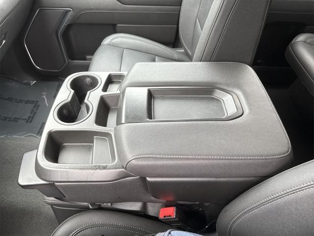 Photo of 2024 Onyx Black GMC Sierra 1500