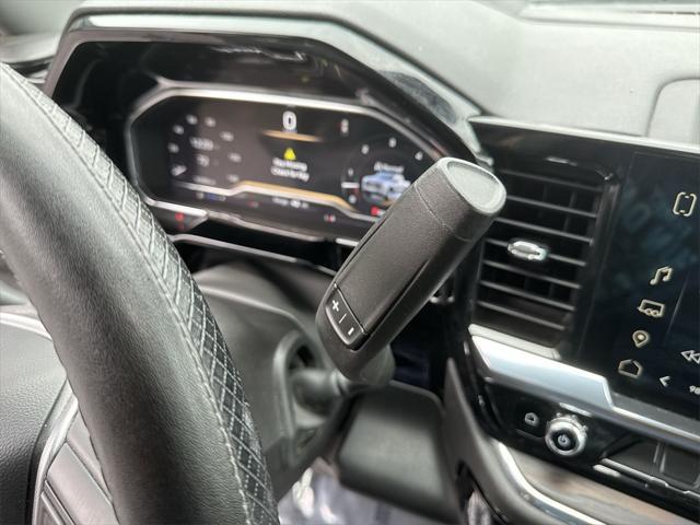 Photo of 2024 Onyx Black GMC Sierra 1500