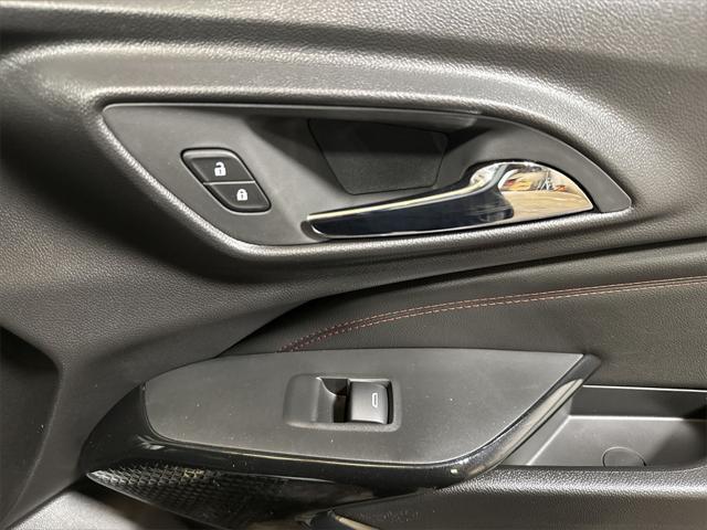 Photo of 2025 Summit White Chevrolet Trax