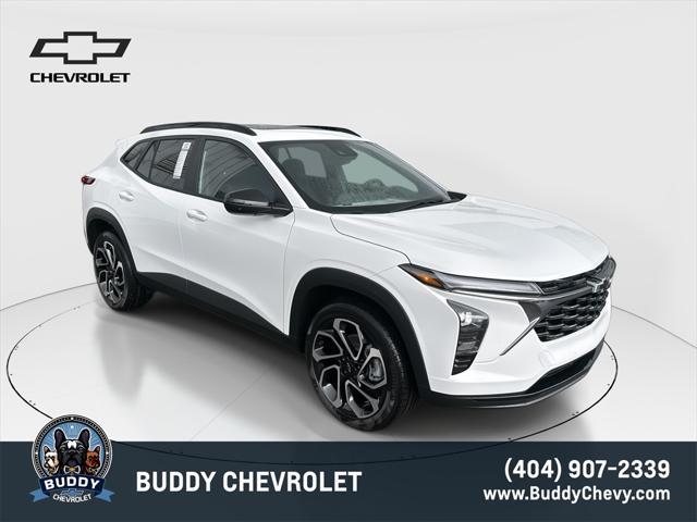 Photo of 2025 Summit White Chevrolet Trax