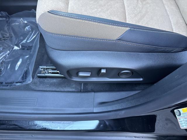 Photo of 2025 Mosaic Black Metallic Chevrolet Equinox