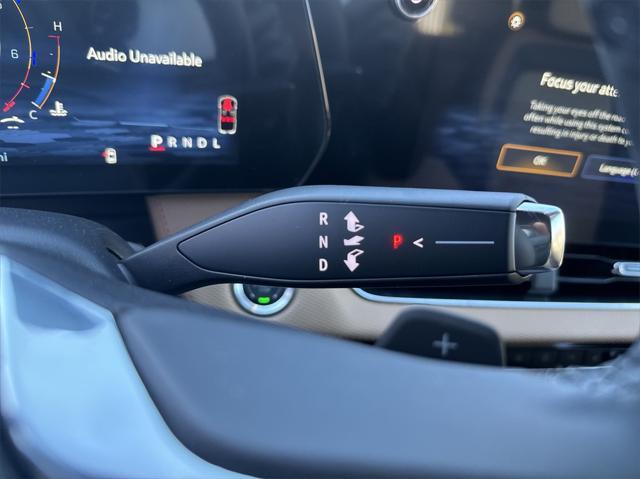 Photo of 2025 Mosaic Black Metallic Chevrolet Equinox