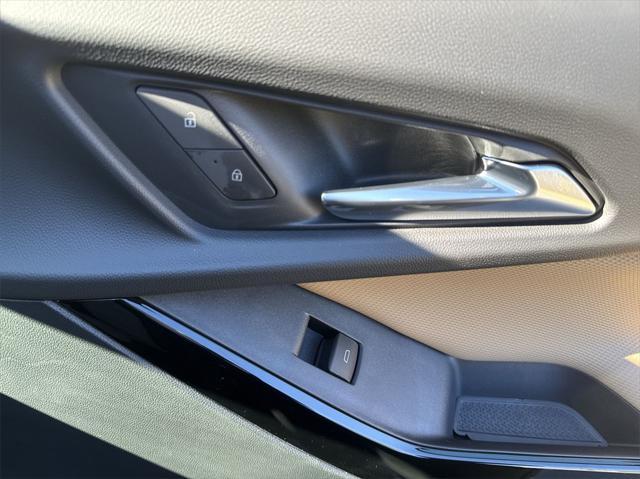 Photo of 2025 Mosaic Black Metallic Chevrolet Equinox