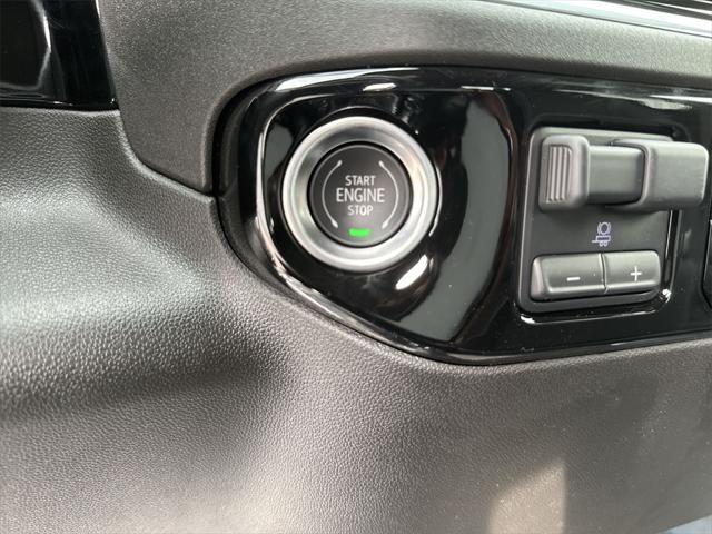 Photo of 2025 Black Chevrolet Silverado 1500
