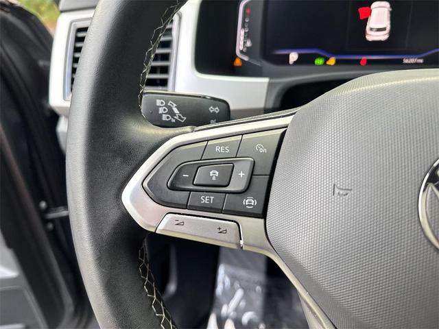 Photo of 2022 Platinum Gray Metallic Volkswagen Atlas Cross Sport