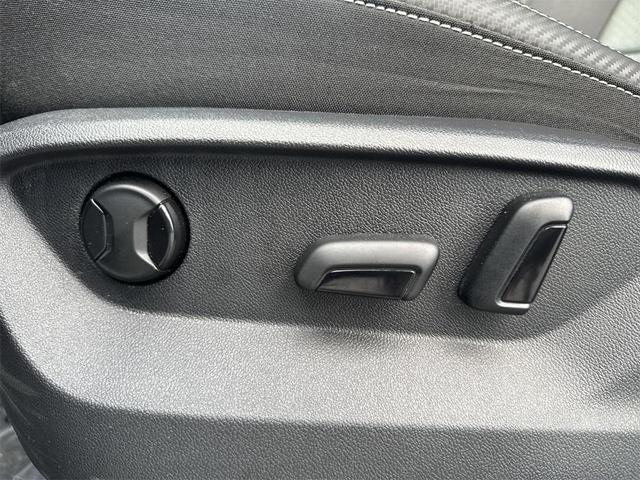 Photo of 2022 Platinum Gray Metallic Volkswagen Atlas Cross Sport
