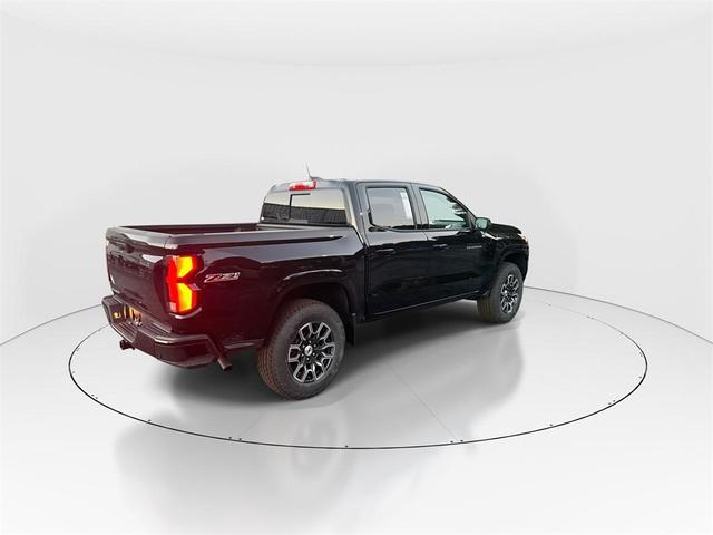 Photo of 2025 Black Chevrolet Colorado
