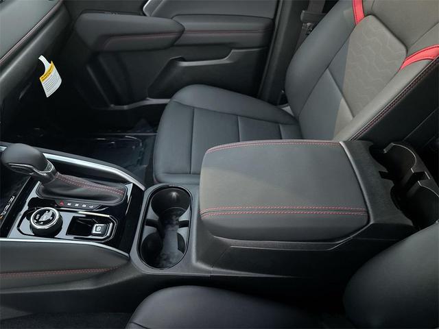 Photo of 2025 Black Chevrolet Colorado