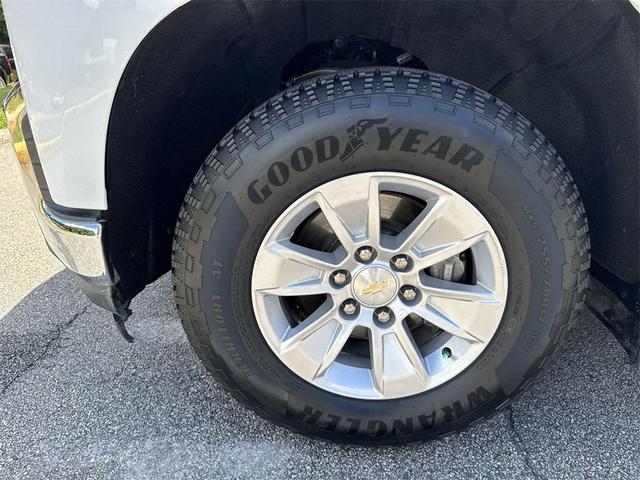 Photo of 2021 Summit White Chevrolet Silverado 1500