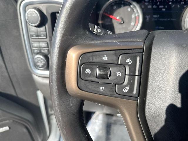 Photo of 2021 Iridescent Pearl Tricoat Chevrolet Silverado 1500