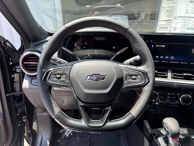 Photo of 2025 Mosaic Black Metallic Chevrolet Trax