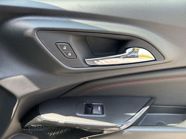 Photo of 2025 Mosaic Black Metallic Chevrolet Trax
