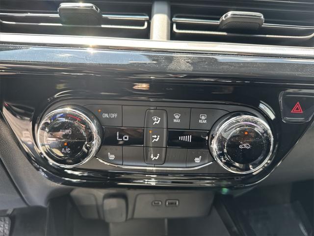 Photo of 2025 Mosaic Black Metallic Chevrolet Trax