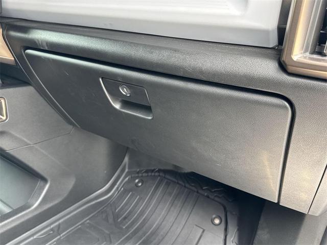 Photo of 2024 Meteorite Metallic (Gray) GMC HUMMER EV Pickup