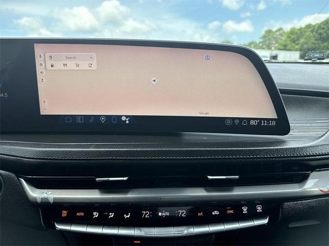 Photo of 2024 Argent Silver Metallic Cadillac XT4