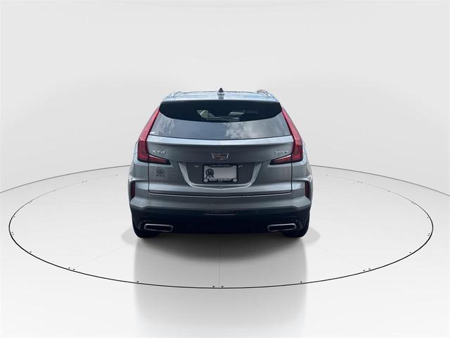 Photo of 2024 Argent Silver Metallic Cadillac XT4
