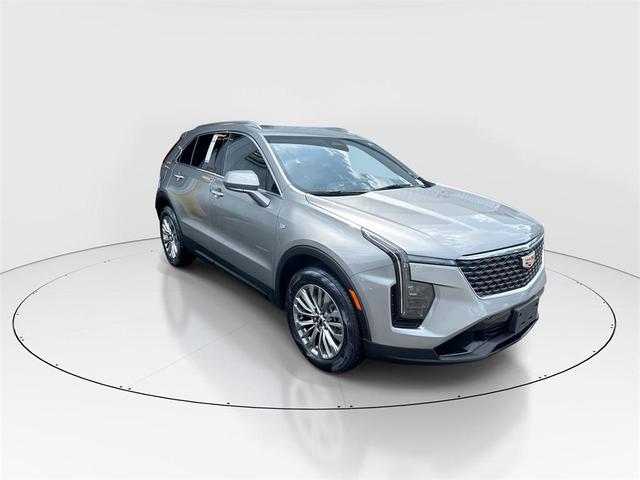 Photo of 2024 Argent Silver Metallic Cadillac XT4