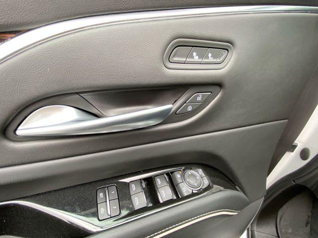 Photo of 2023 Crystal White Tricoat Cadillac Escalade ESV