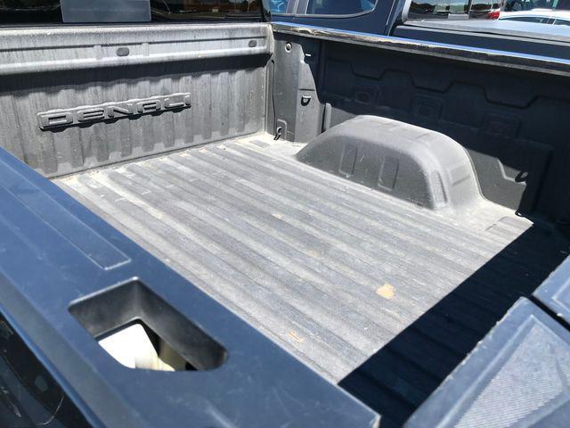 Photo of 2021 Onyx Black GMC Sierra 1500