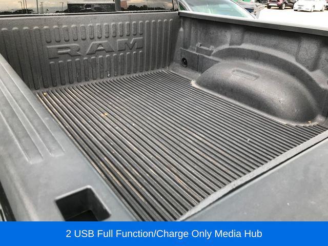 Photo of 2019 Diamond Black Crystal Pearlcoat RAM 1500