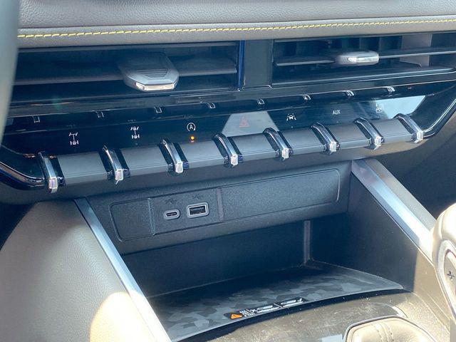 Photo of 2023 Sand Dune Metallic Chevrolet Colorado