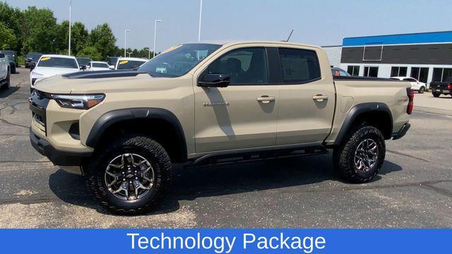 Photo of 2023 Sand Dune Metallic Chevrolet Colorado