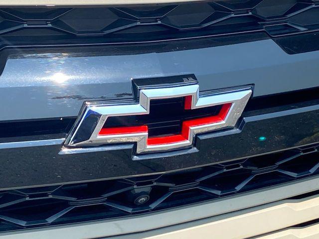 Photo of 2023 Sand Dune Metallic Chevrolet Colorado