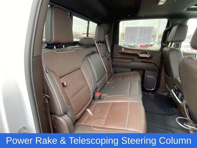 Photo of 2023 White Frost Tricoat GMC Sierra 1500