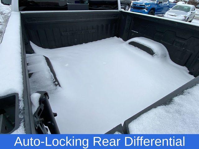 Photo of 2023 White Frost Tricoat GMC Sierra 1500