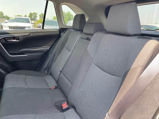 Photo of 2023 Ice Cap Toyota RAV4