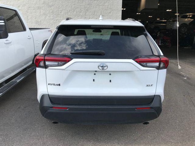 Photo of 2023 Ice Cap Toyota RAV4