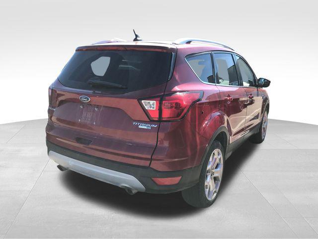 Photo of 2019 Ruby Red Ford Escape
