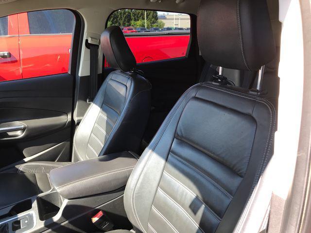 Photo of 2019 Ruby Red Ford Escape