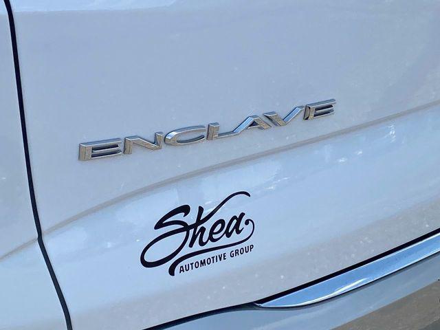 Photo of 2022 Summit White Buick Enclave