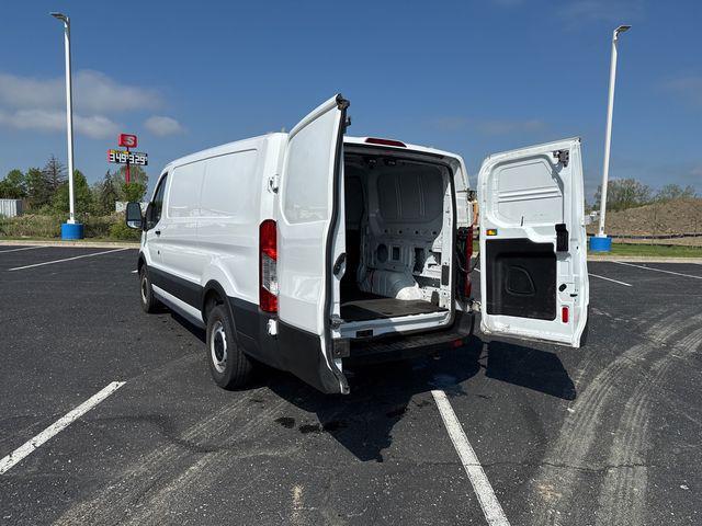 Photo of 2020 Oxford White Ford Transit-150