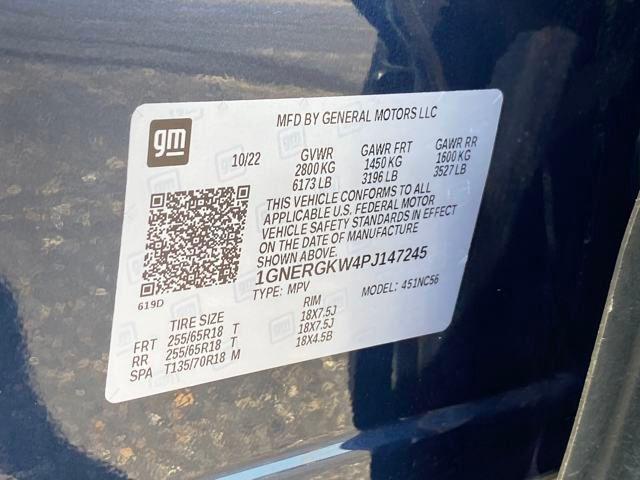 Photo of 2023 Northsky Blue Metallic Chevrolet Traverse