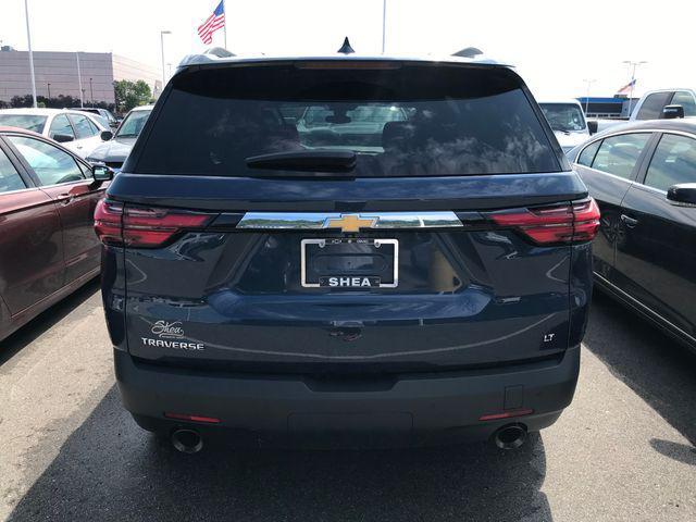 Photo of 2023 Northsky Blue Metallic Chevrolet Traverse