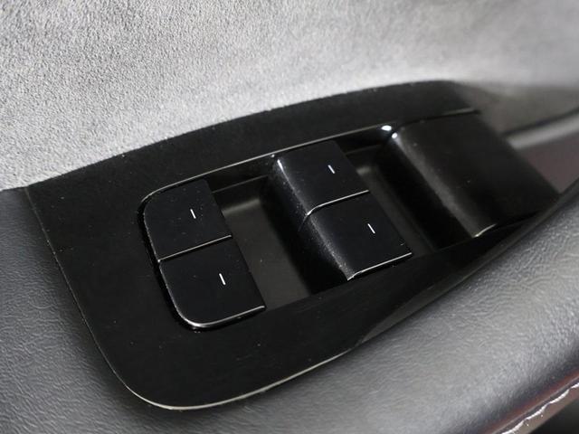 Photo of 2021 Red Multi-Coat Tesla Model Y