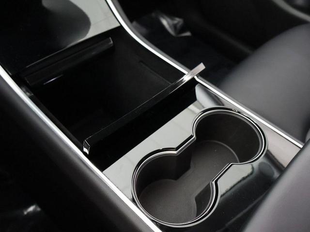 Photo of 2021 Red Multi-Coat Tesla Model Y