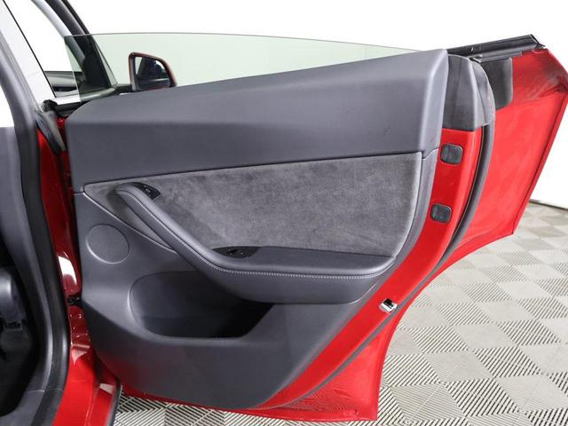 Photo of 2021 Red Multi-Coat Tesla Model Y