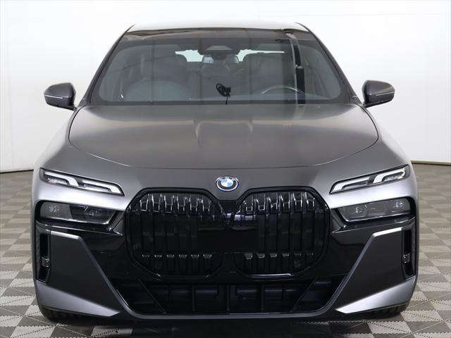 Photo of 2023 Frozen Deep Gray BMW i7