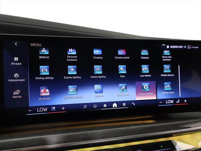 Photo of 2023 Frozen Deep Gray BMW i7