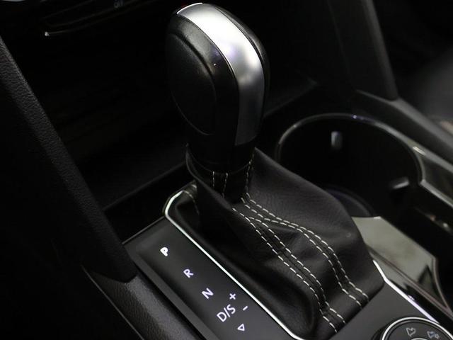 Photo of 2022 Pure White Volkswagen Atlas