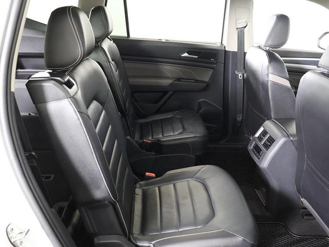 Photo of 2022 Pure White Volkswagen Atlas
