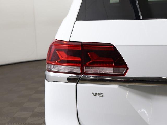 Photo of 2022 Pure White Volkswagen Atlas