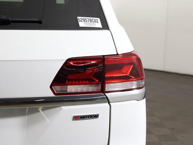 Photo of 2022 Pure White Volkswagen Atlas