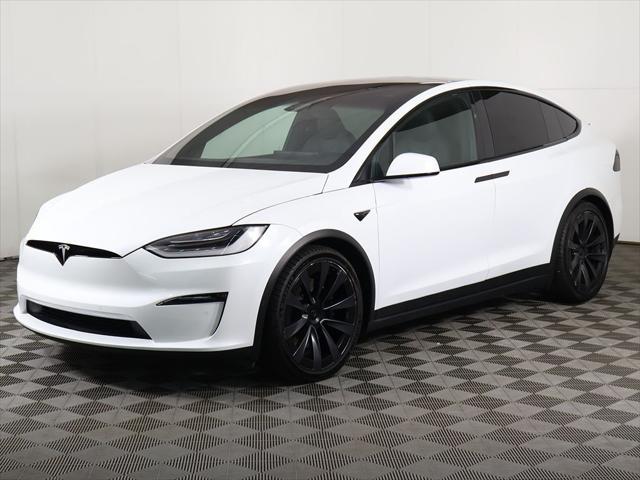 Photo of 2022 Pearl White Multi-Coat Tesla Model X