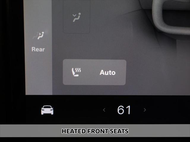 Photo of 2022 Pearl White Multi-Coat Tesla Model X
